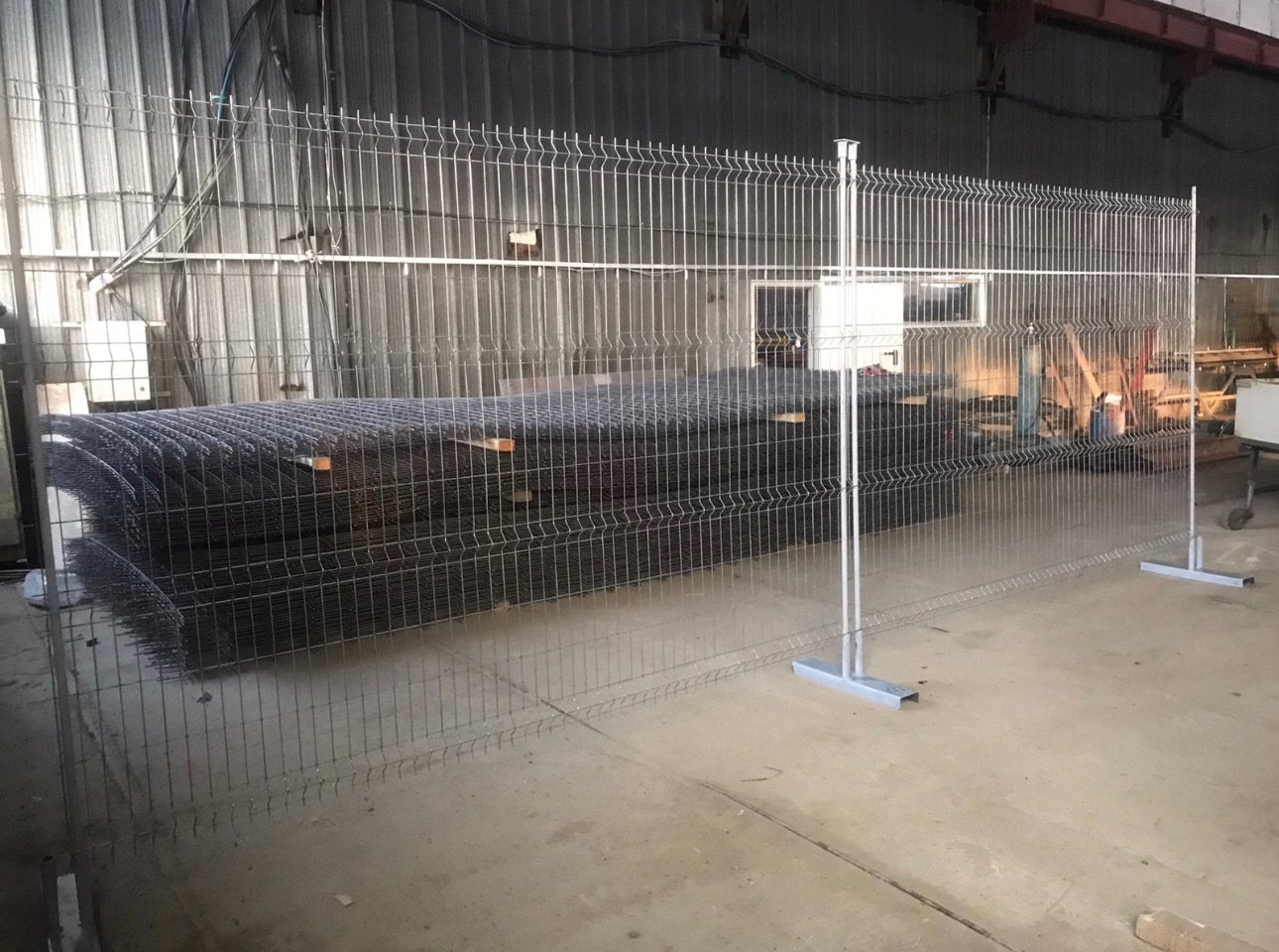 3D-забор 50×200×3-5 мм — ячейка и ребро жёсткости крупным планом, Завод Сетка ДВ